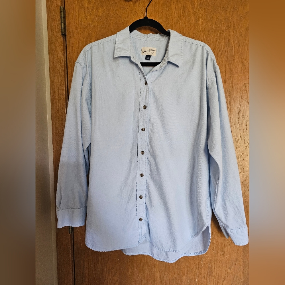 Universal Thread oversized blue button down long sleeve shirt.